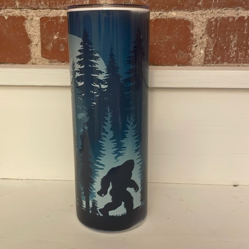 Big Foot 20oz skinny tumbler
